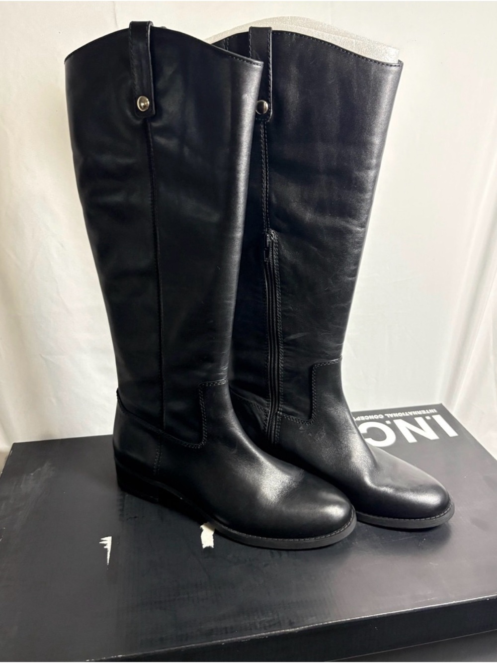 NEW INC FAWNEW Black Leather Knee-High Women's Boots SIZE 9.5